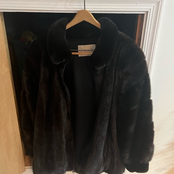 Black Mink Jacket with hood - Picture 3 of 4